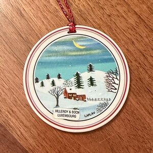 Villeroy & Boch vintage Christmas ornament featuring a Luxenbourg scene